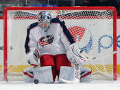 DENVER, CO - MARCH 01: Goalie Steve Mason #1 of the Columbus Blue Jackets makes a save against the Colorado Avalanche at the Pepsi Center on March 1, 2012 in Denver, Colorado. Mason had 33 saves as he shut out the Avalanche 2-0. (Photo by Doug Pensinger/Getty Images)