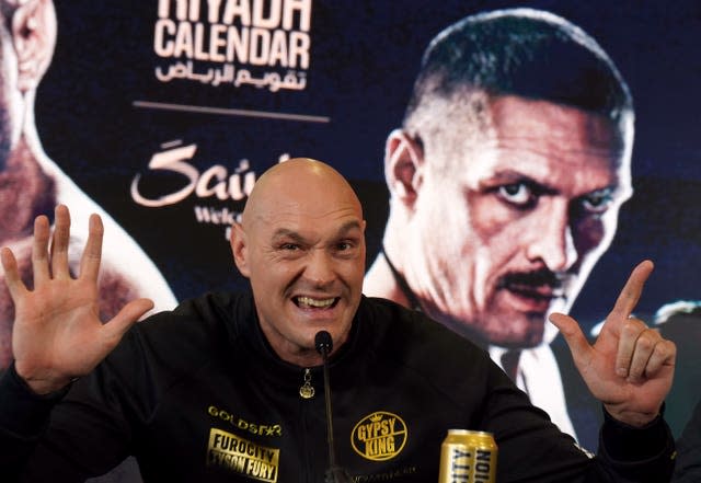 Tyson Fury Press Conference – The Mazuma Mobile Stadium