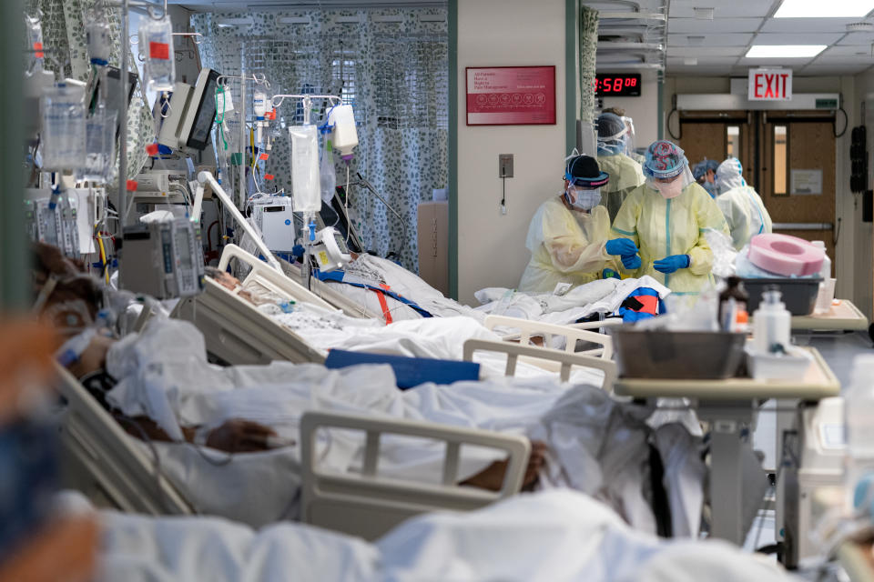 Una sala para pacientes con COVID-19 en el Hospital Elmhurst en Queens, el 8 de mayo de 2020. (Erin Schaff/The New York Times)
