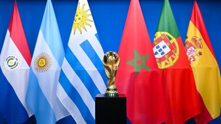 Paraguay, Argentina, Uruguay, Marruecos, Portugal y España, unidos para el Mundial 2030