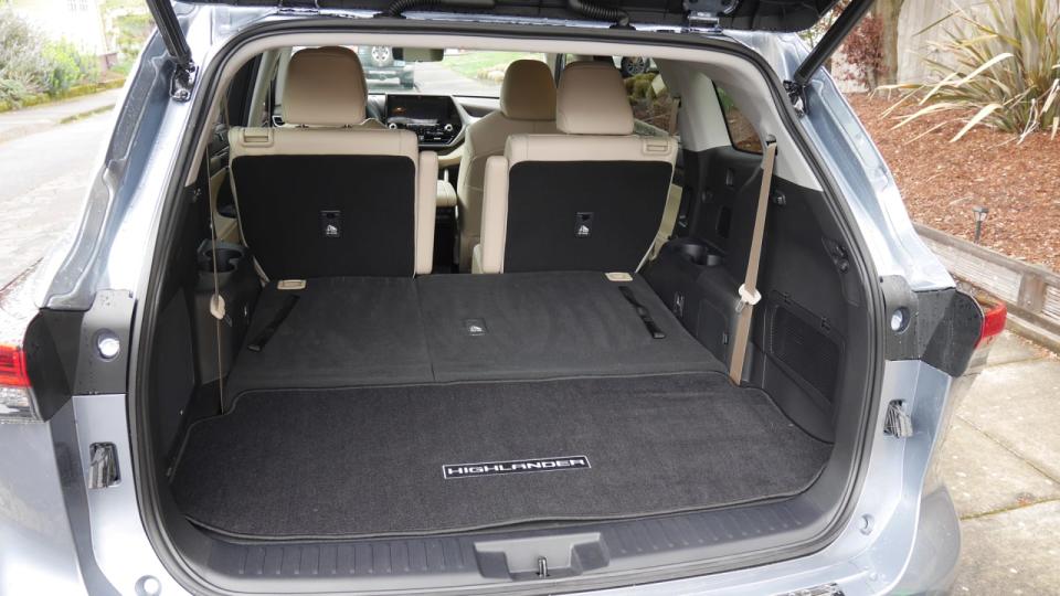 Cargo Area Toyota Highlander