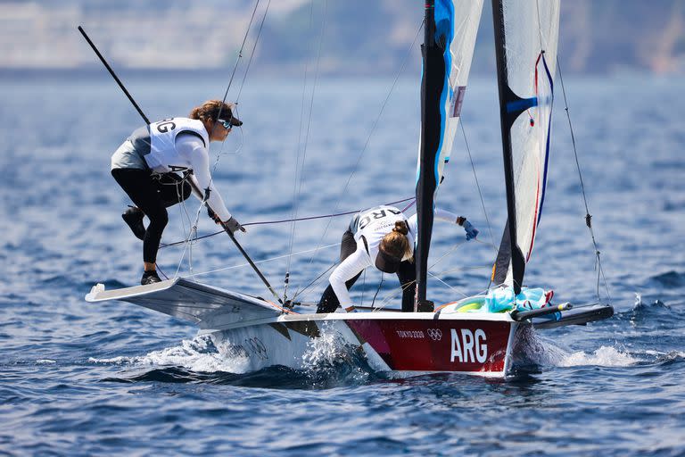 Travascio y Branz durante la regata del dia 31 de Julio en Tokio 2020.