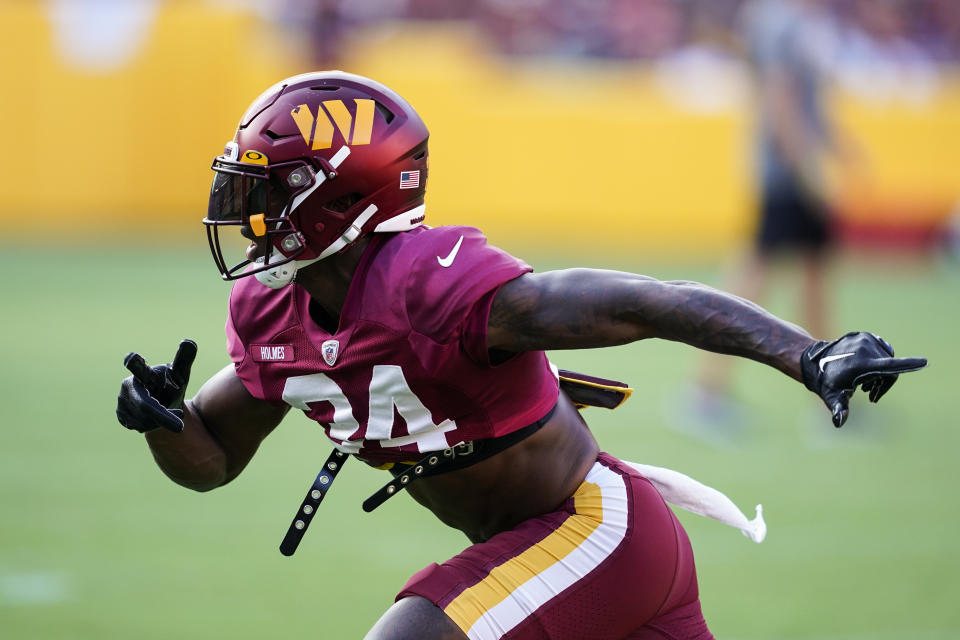 Washington Commanders cornerback Christian Holmes (34). (AP Photo/Alex Brandon)