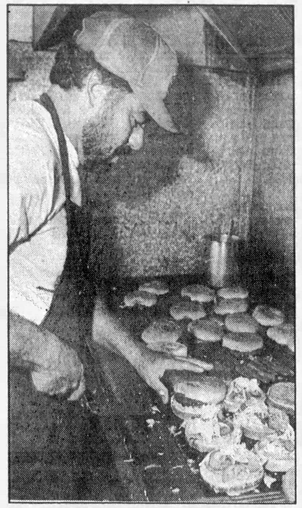 Aug. 30, 1989: Roger Carrasco Jr. learned the hamburger business from his father.