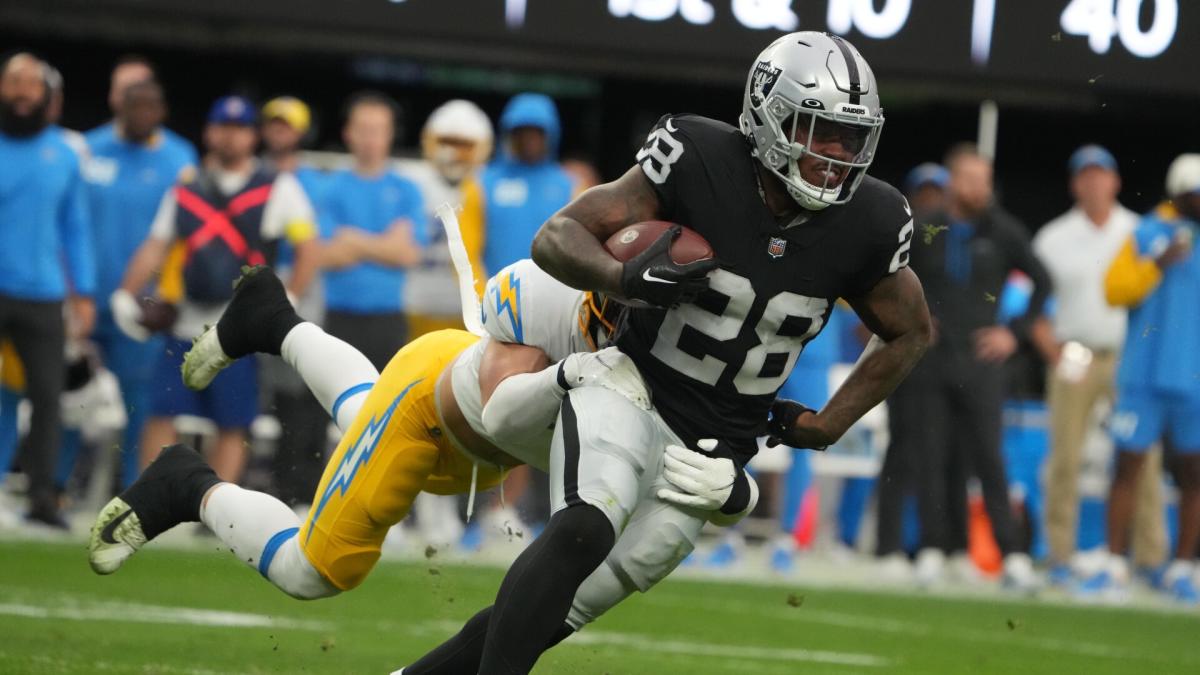 NFL Analyst Hints At Raiders Rescinding Tag On Josh Jacobs