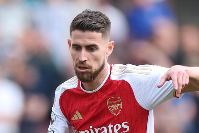 Despite rumors of a return to Italy, Jorginho will stay at Arsenal this summer