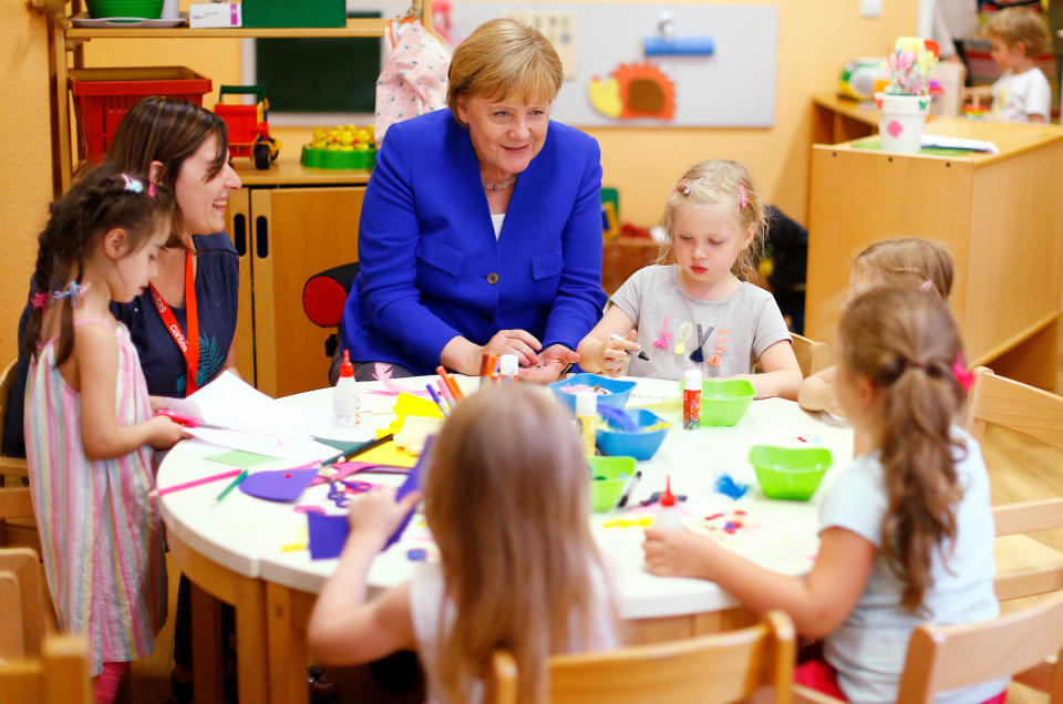 Bundeskanzlerin Angela Merkel besuchte am Mittwoch eine Kölner Kita. (Bild: Reuters)