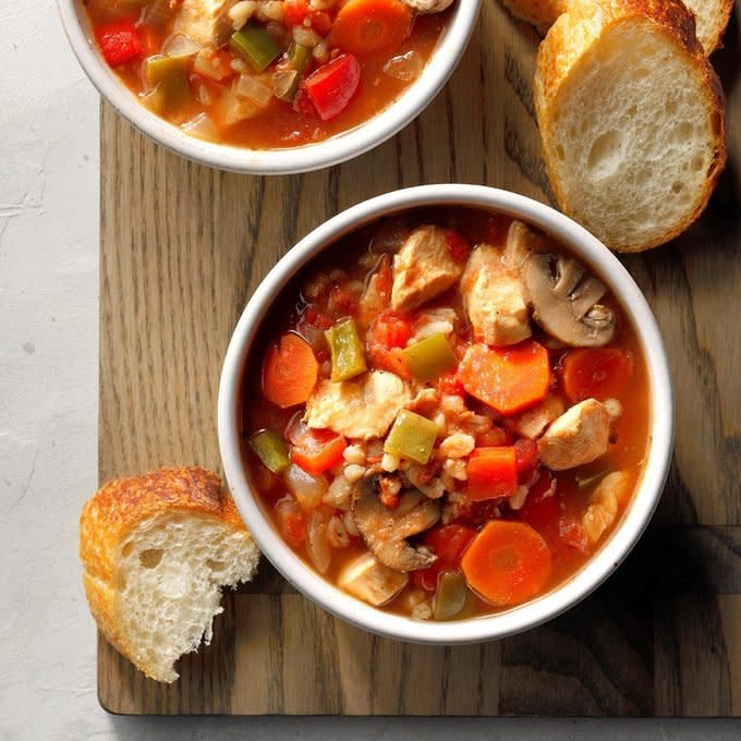 Chicken Veggie Soup Exps Scbz1806 41334 E06 28 4b 6