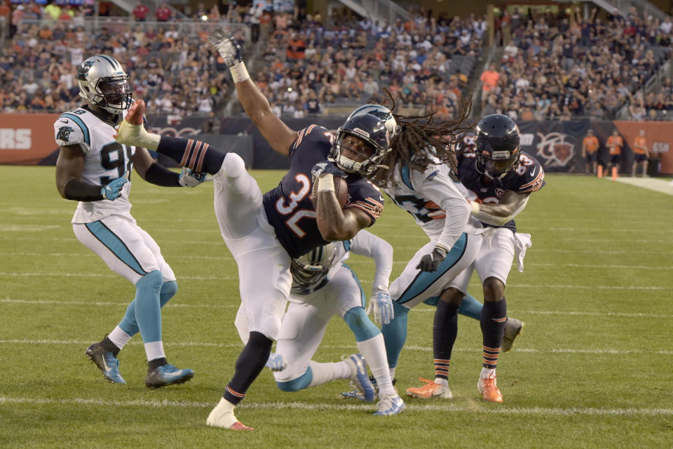 Chicago Bears running back David Montgomery (32) scores a touchdown against the Panthers. (AP)