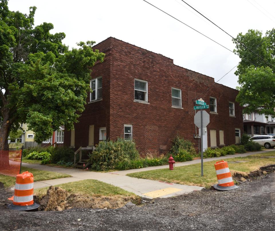 A residential property at 500 N. Butler Blvd. is pictured on Monday, June 12, 2023. The property has been red-tagged since Feb. 9, 2007, and is a problem for Lansing officials as they tackle a 663-long property list of dangerous properties.