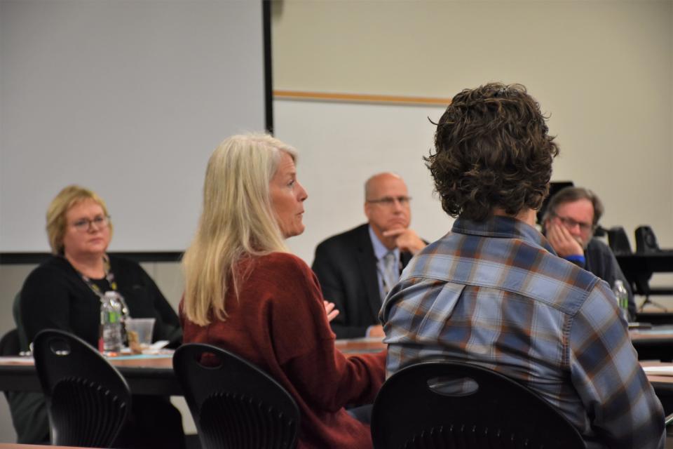 WCS board member Sheila Cleveland speaks to the board at its winter retreat in Franklin, Tenn. on Dec. 2, 2021.