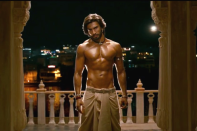 5. Ranveer Singh : He should have scored better but we surely cannot take our eyes off his fabulous ab muscles.