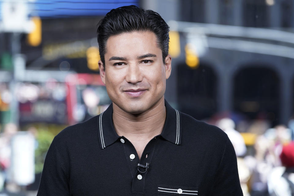 NEW YORK, NEW YORK - MAY 16: Mario Lopez tapes "Extra" at The Levi's Store Times Square on May 16, 2019 in New York City. (Photo by John Lamparski/Getty Images)