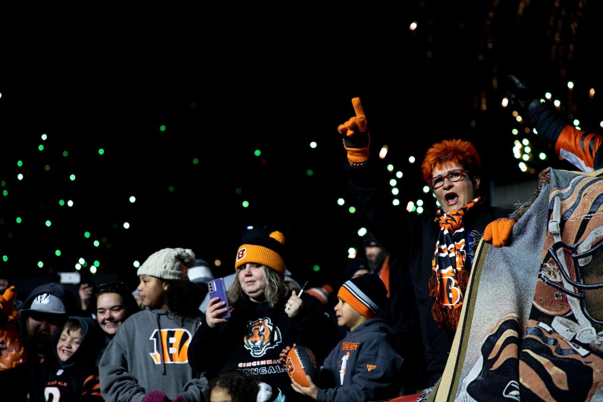 Gov. Mike DeWine declares Super Bowl Sunday as Cincinnati Bengals Day in  Ohio