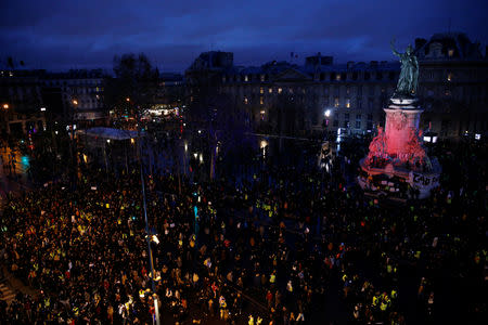 A view shows the Place de la Republique as protesters wearing yellow vests gather during a national day of protest by the "yellow vests" movement in Paris, France, December 8, 2018. REUTERS/Stephane Mahe