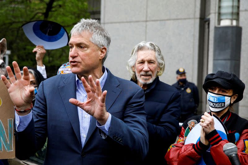 FILE PHOTO: Attorney Steven Donziger arrives at the Manhattan Federal Courthouse in New York