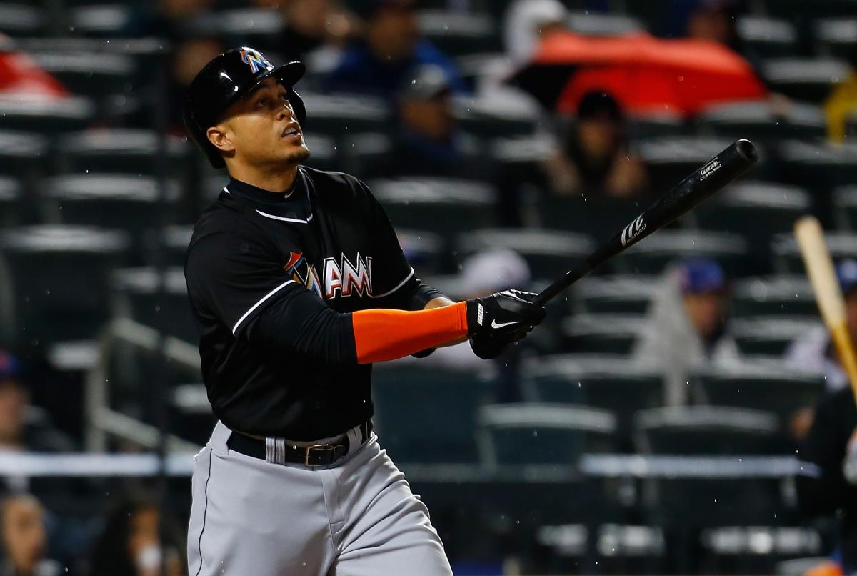 MLB ROUNDUP: Giancarlo Stanton homers and drives in four runs to