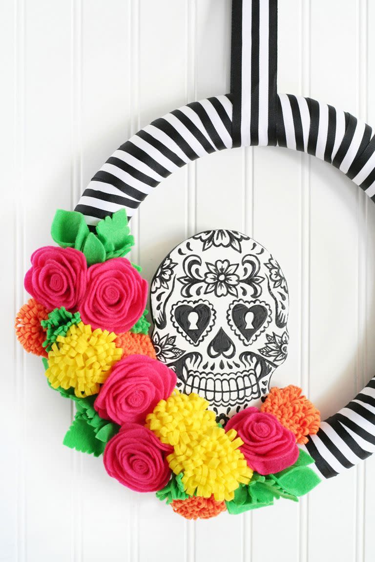 diy halloween wreath