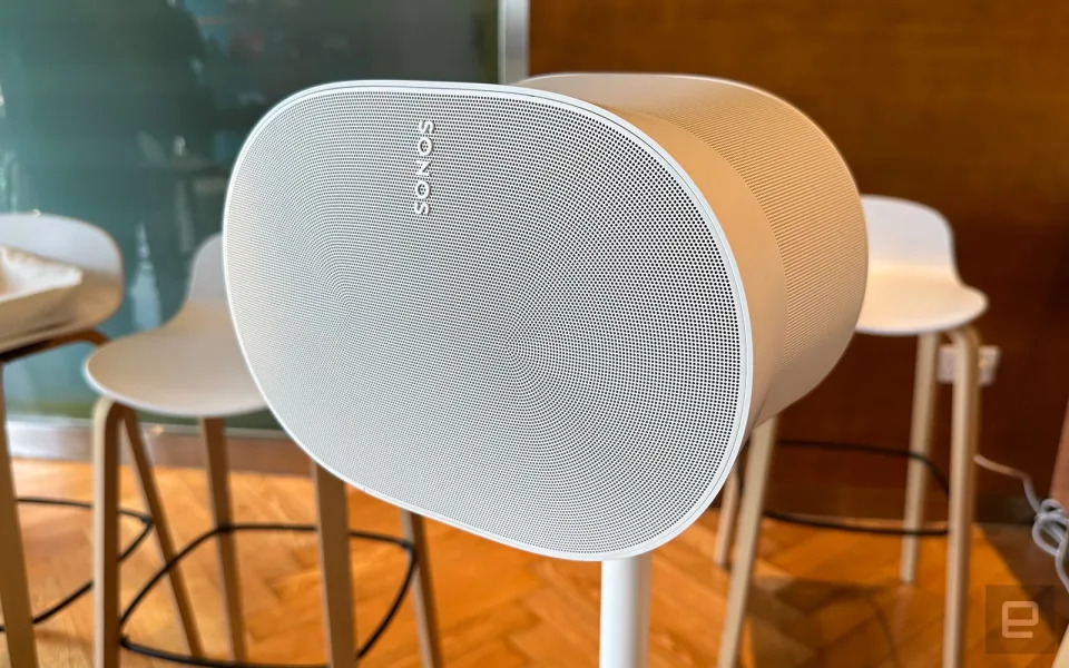 Sonos Era 300