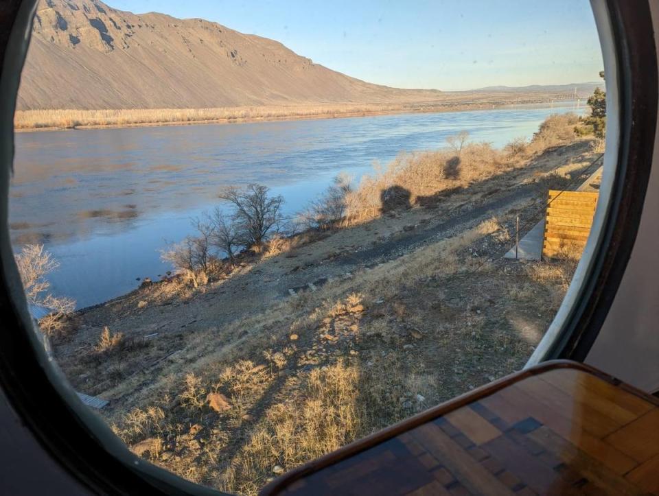 Captain Nemo’s window at the lunar lander dwelling overlooking the Columbia River at Beverly, Wash. Courtesy Kurt Hughes