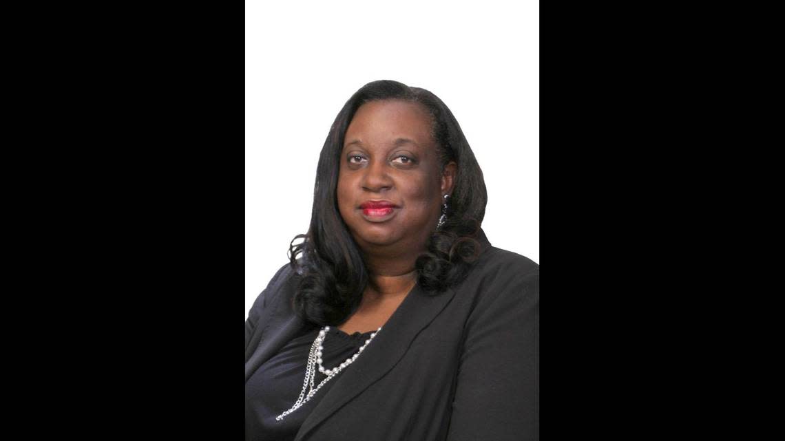 Former Miami Gardens Vice Mayor Lisa Davis is running for city council seat 2.