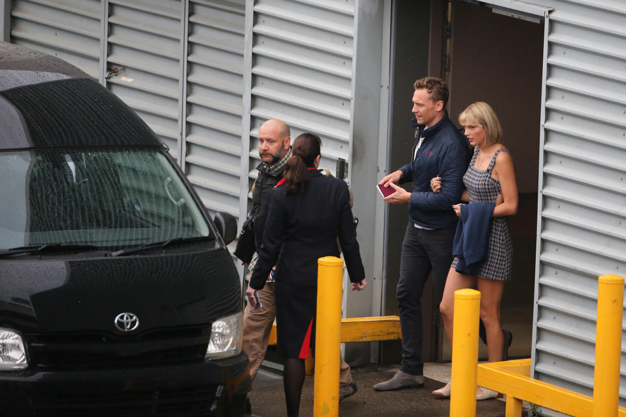 Tom Hiddleston and singer Taylor Swift arrive at Sydney International Airport in Sydney, New South Wales. The couple are then believed to have got a connecting flight to the Gold Coast. (Photo by Craig Greenhill/Newspix/Getty Images)