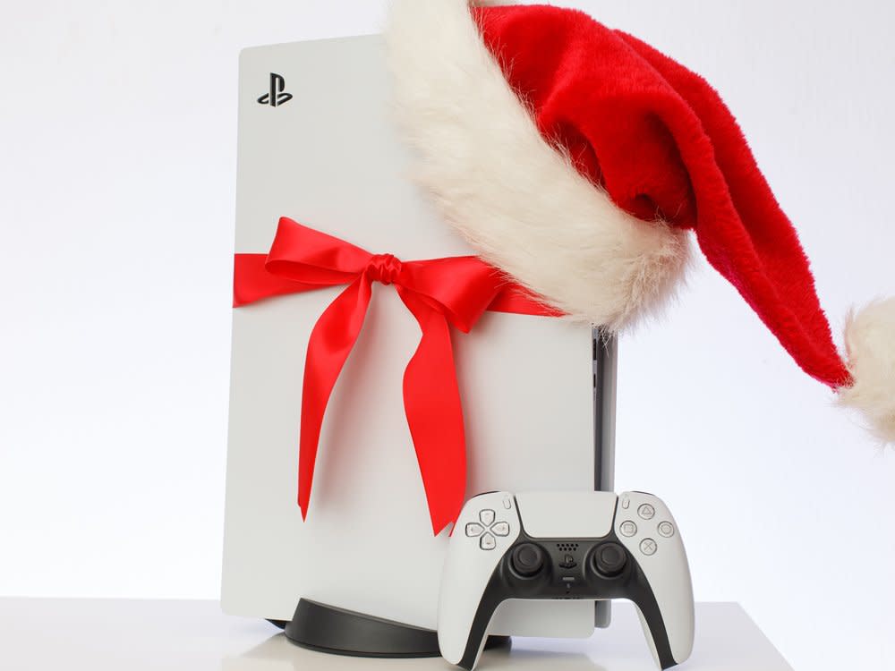 Auch 2022 dürften sich viele Videospiel-Fans die PS5 wieder zu Weihnachten wünschen. (Bild: Girts Ragelis/Shutterstock.com)