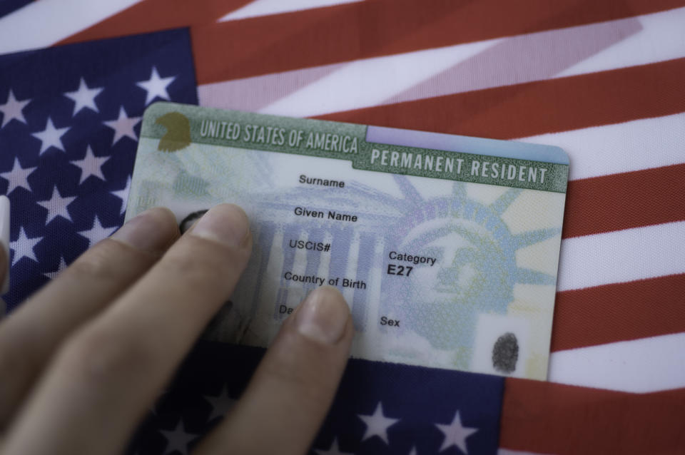 Green Card, como es conocida la tarjeta de residente permanente de los Estados Unidos. Foto: Getty Images. 
