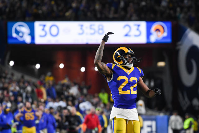 Los Angeles Rams fans frustrated over lack of jerseys with Super