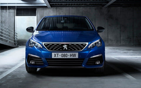 Peugeot 308 facelift - with new BlueHDi 130 1.5-litre diesel - Dec 2017