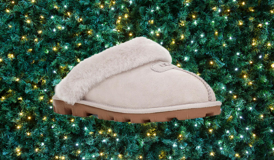 We could walk a thousand miles in these sturdy slippers. (Photo: Nordstrom)
