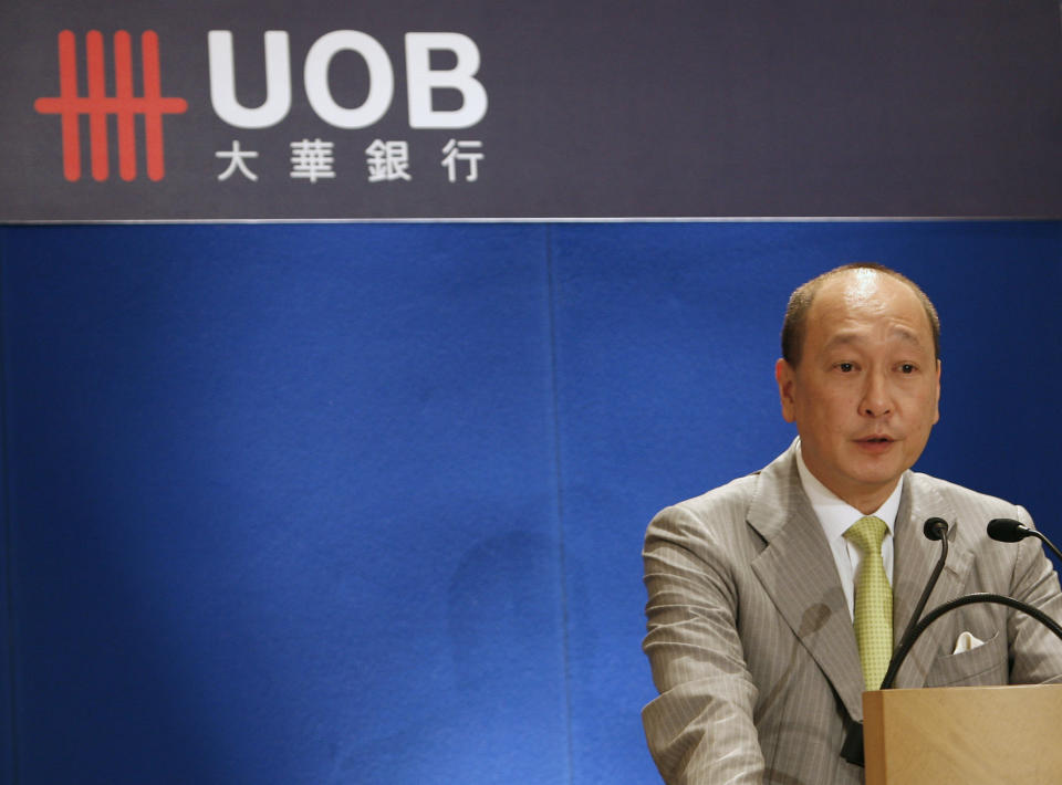 Wee Ee Cheong, chief executive officer of United Overseas Bank Ltd. (UOB), speaks during a news conference in Singapore. REUTERS/Edgar Su (SINGAPORE)