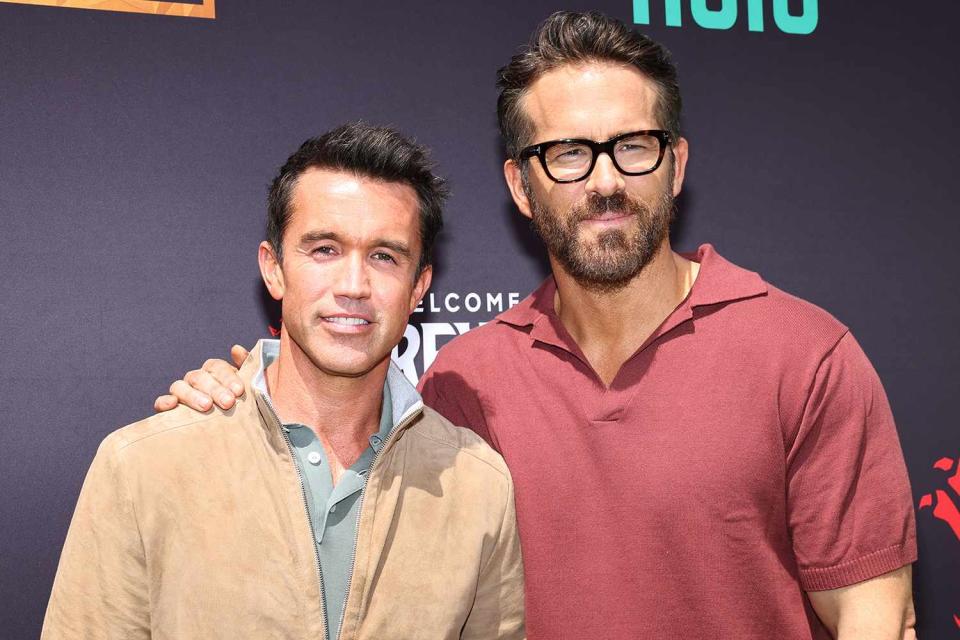 <p>Leon Bennett/The Hollywood Reporter via Getty Images</p> Rob McElhenney and Ryan Reynolds