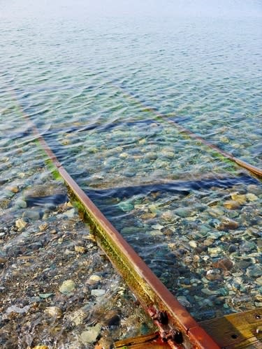 【熱血背包女】一個人的四國浪漫之旅：鐵道迷必來！不輸多良～在青春18聞名的下灘站，尋找神隱少女海上鐵道