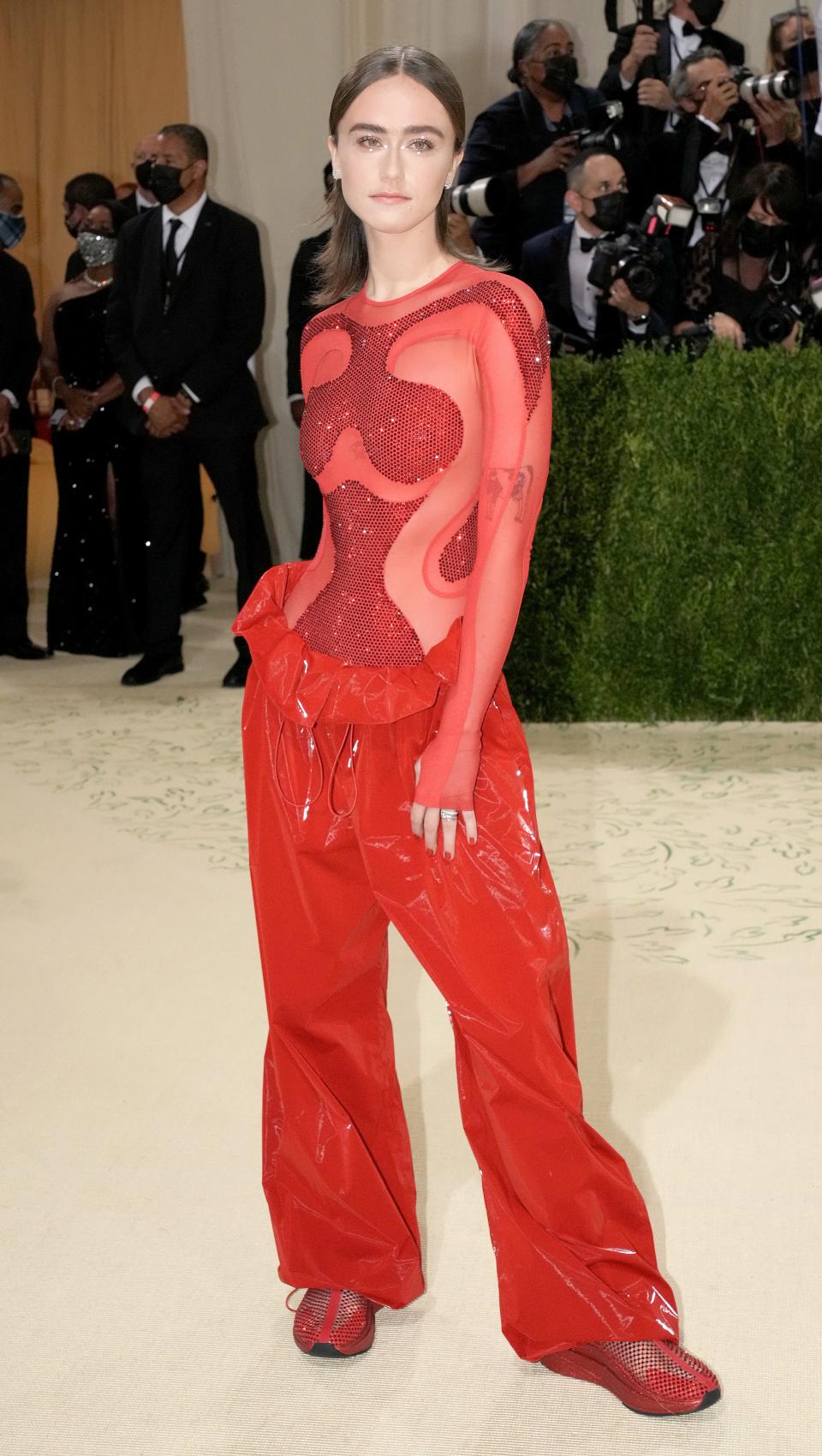 Ella Emhoff attends the 2021 Met Gala.