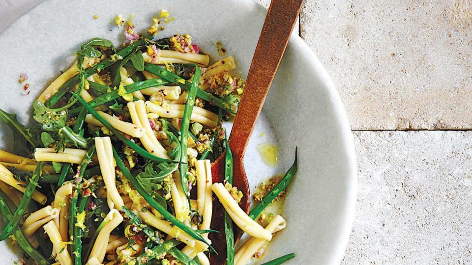 45 Easy Green Bean Recipes That Complement Any Main Dish
