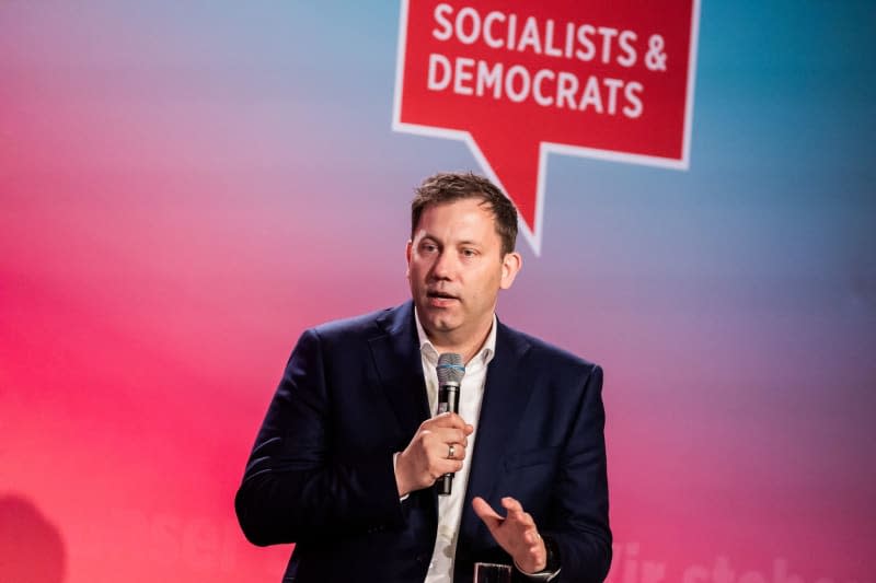Lars Klingbeil, Federal Chairman of the Social Democratic Party (SPD), speaks at the Democracy Congress of the SPD and the Party of European Socialists (PES). Christoph Soeder/dpa