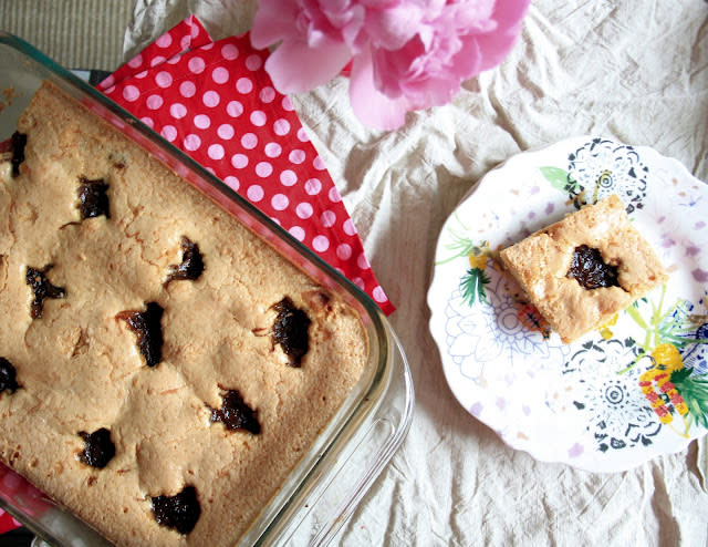 Brown Butter Rhubarb Bars