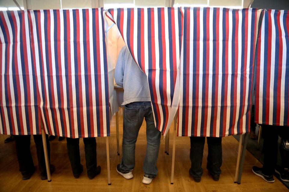 Hampton area voters will head to the polls on March 14 to decide contested races and big-ticket items on the Town Meeting ballot.