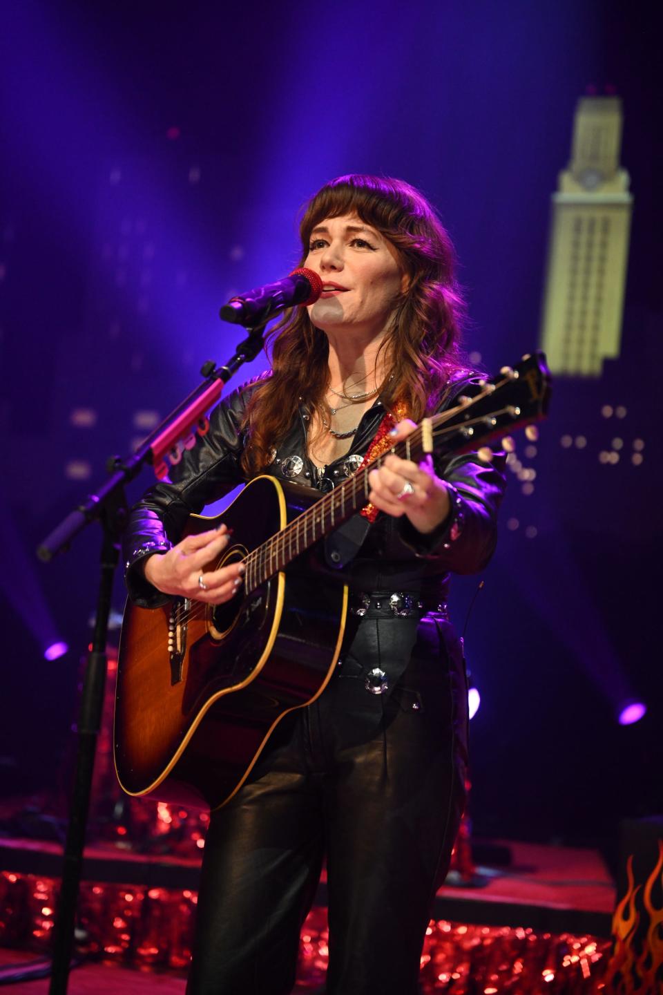 Fans cheered wildly after each song and cheers of "We love you, Jenny!" rang out regularly as Jenny Lewis taped her third episode of Austin's famed music television show.