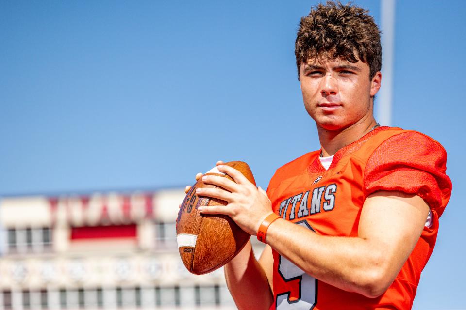 Carl Albert quarterback Kevin Sperry, a four-star OU commit, moved from Texas to Oklahoma for his junior year of high school.