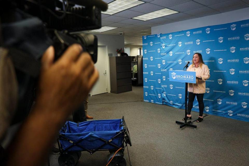 Chair Lori Alhadeff gives a briefing after a Broward Country School Board meeting on seminfinalist candidates for superintendent on Monday, May 22, 2023, in Fort Lauderdale. Alie Skowronski/askowronski@miamiherald.com