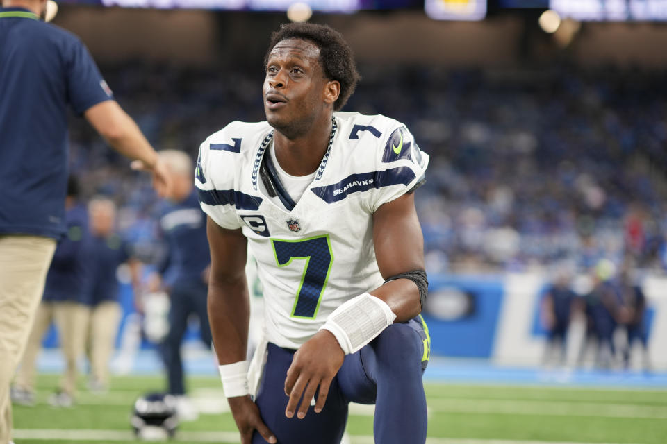 Quarterback Geno Smith of the Seattle Seahawks interrupted a referee at the wrong time. (Photo by Todd Rosenberg/Getty Images)