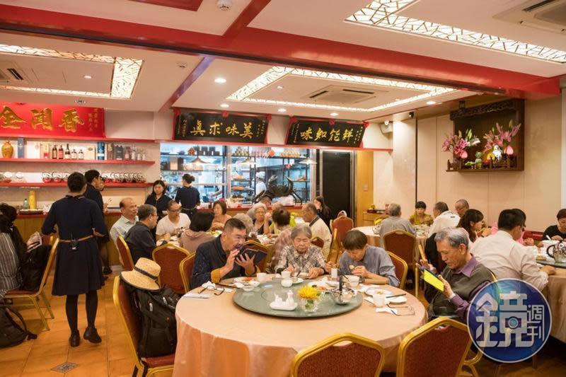 原本在首屆台南米其林裡呼聲極高的「阿霞飯店」，雖然未能摘星，但老店地位在台南仍然佔有一席地位。