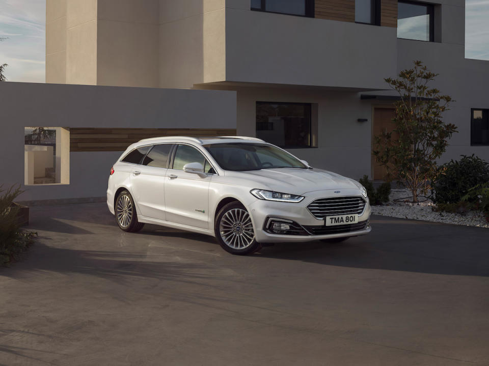 2019FordMondeo-Hybrid_07.jpg