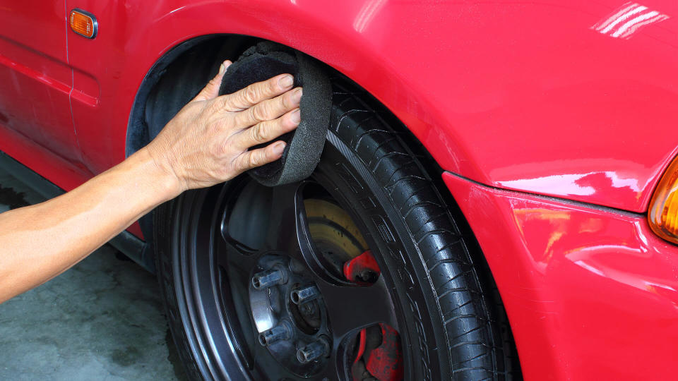 <p>Want tires that glisten in the sunlight? Simply use a tire shine spray to get this aesthetically pleasing effect. You can find cans of tire shine coating for as little as $8.50.</p>