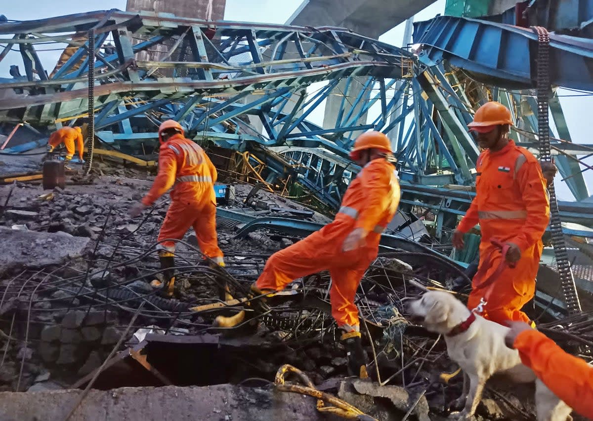 Rescue operation underway in India’s Maharashtra state following a crane collapse  (India's National Disaster Respon)
