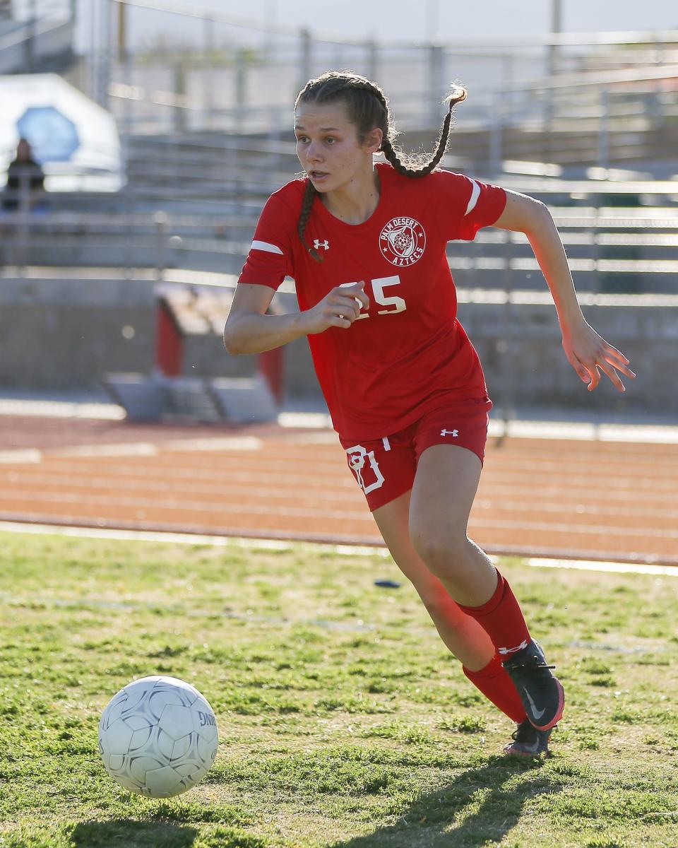 Palm Desert's Megan Clapinski (#25) looks to score from the corner. Palm Desert lost against Bishop Montgomery 3-2 in CIF-SS Division 4 playoffs on Feb. 12, 2022.