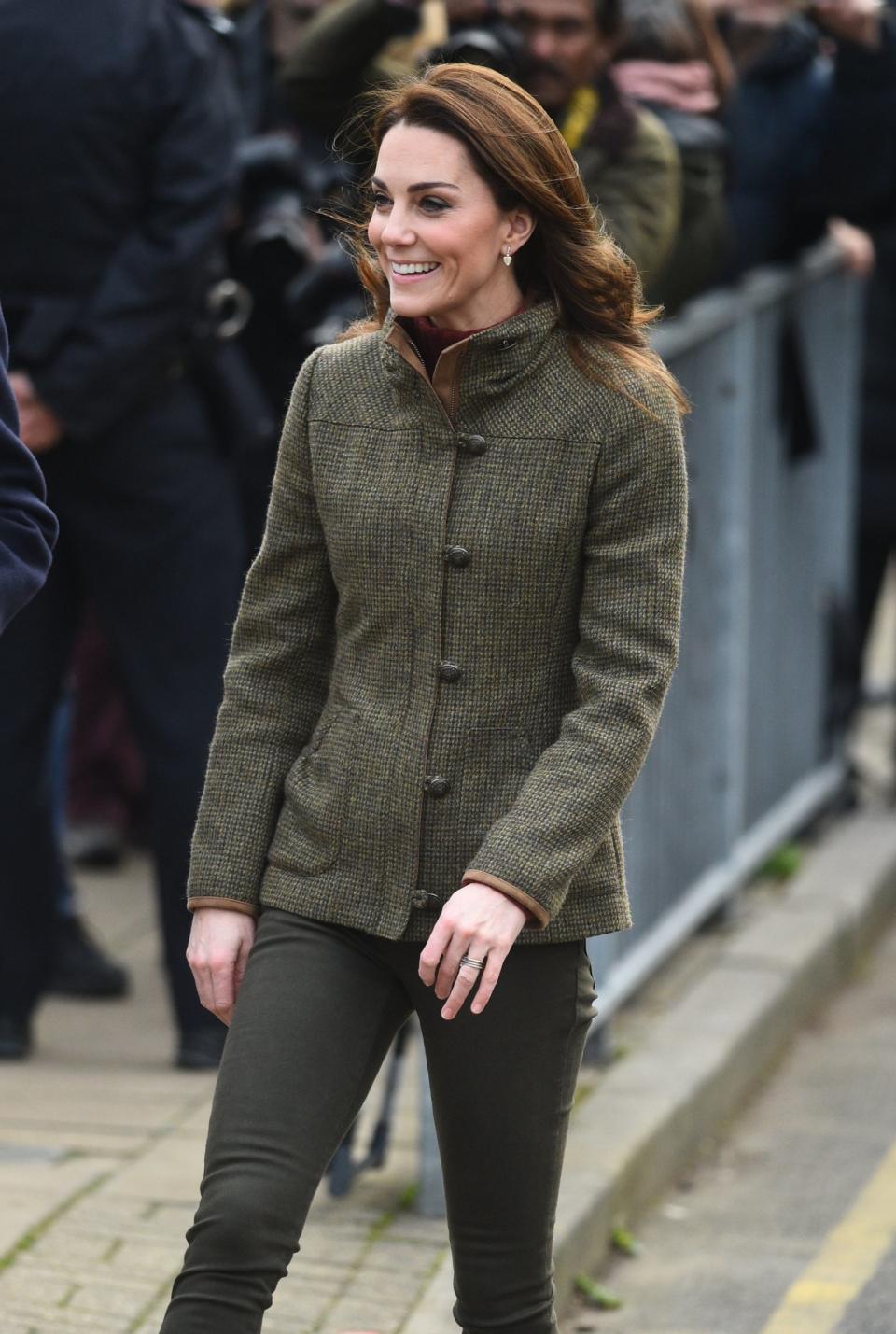 Kate will meet with volunteers from the community garden (PA)