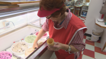 Regina freaking out over Milky Way Ice Cream's 'spring' opening on –20 C day